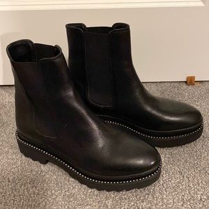 Steve Madden Fable Chelsea Boots